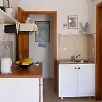 Yvonni Appartement