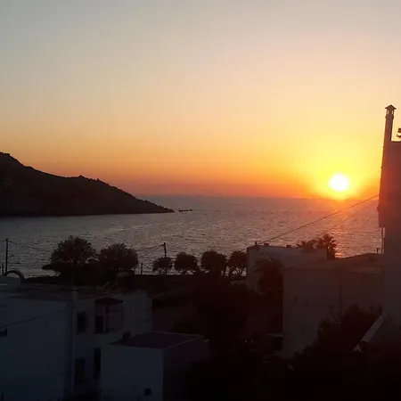 Yvonni Appartement Skala