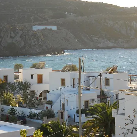 Yvonni Appartement Skala