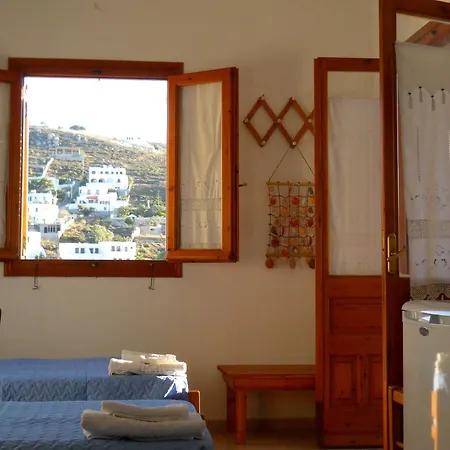 Yvonni Appartement Skala