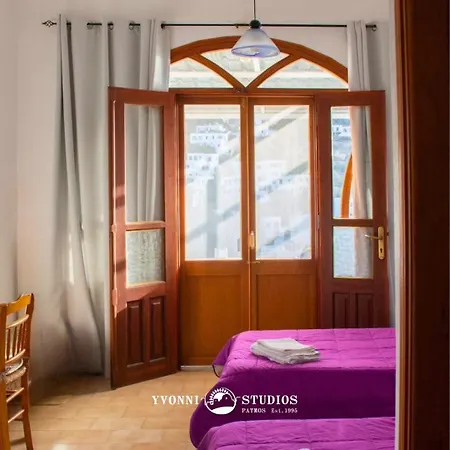 Yvonni Appartement *