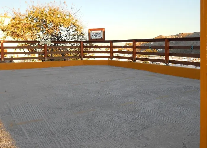 شقة Yvonni سكالا