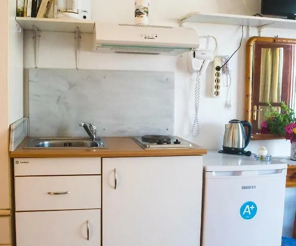 Апартаменты Yvonni *